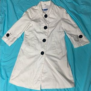 BB Dakota Trench coat w/ big black buttons